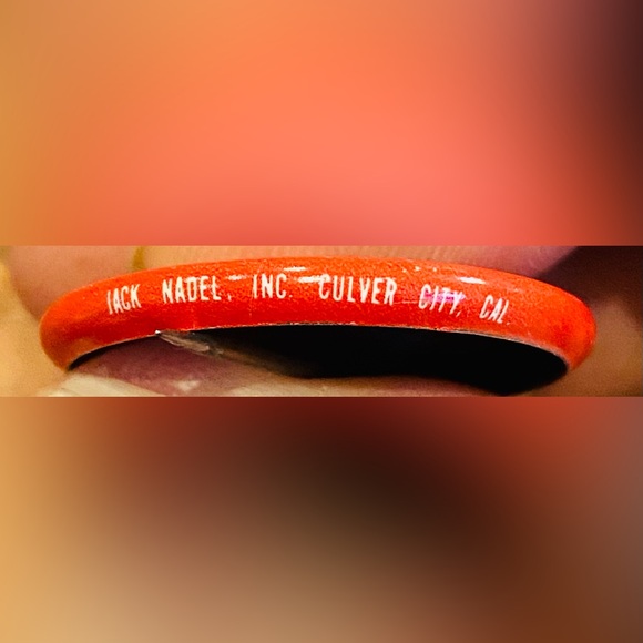 1974 President Ford Public Relations WIN Whip Inflation Push Pin - Picture 4 of 4